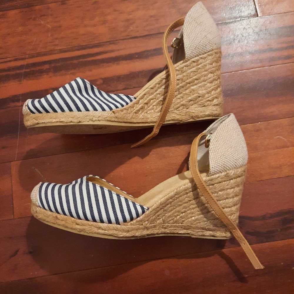 Shoes - Picture 3 of 3